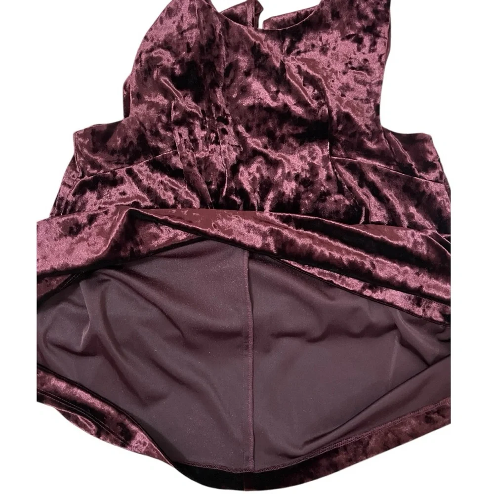 BCBGeneration | Burgundy Velvet Dress Size Medium - Picture 13 of 16